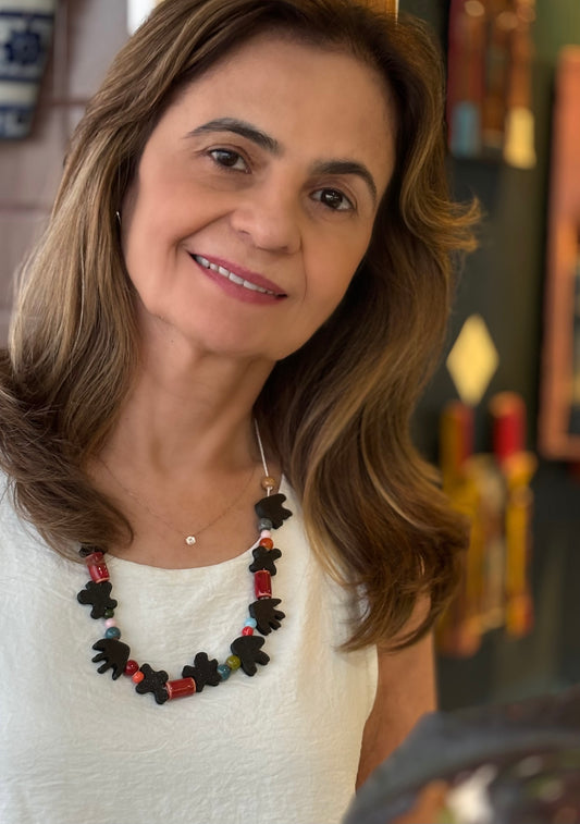 Colar Negro